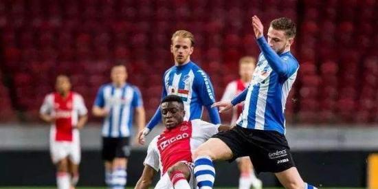 却因体能下 却因体能下